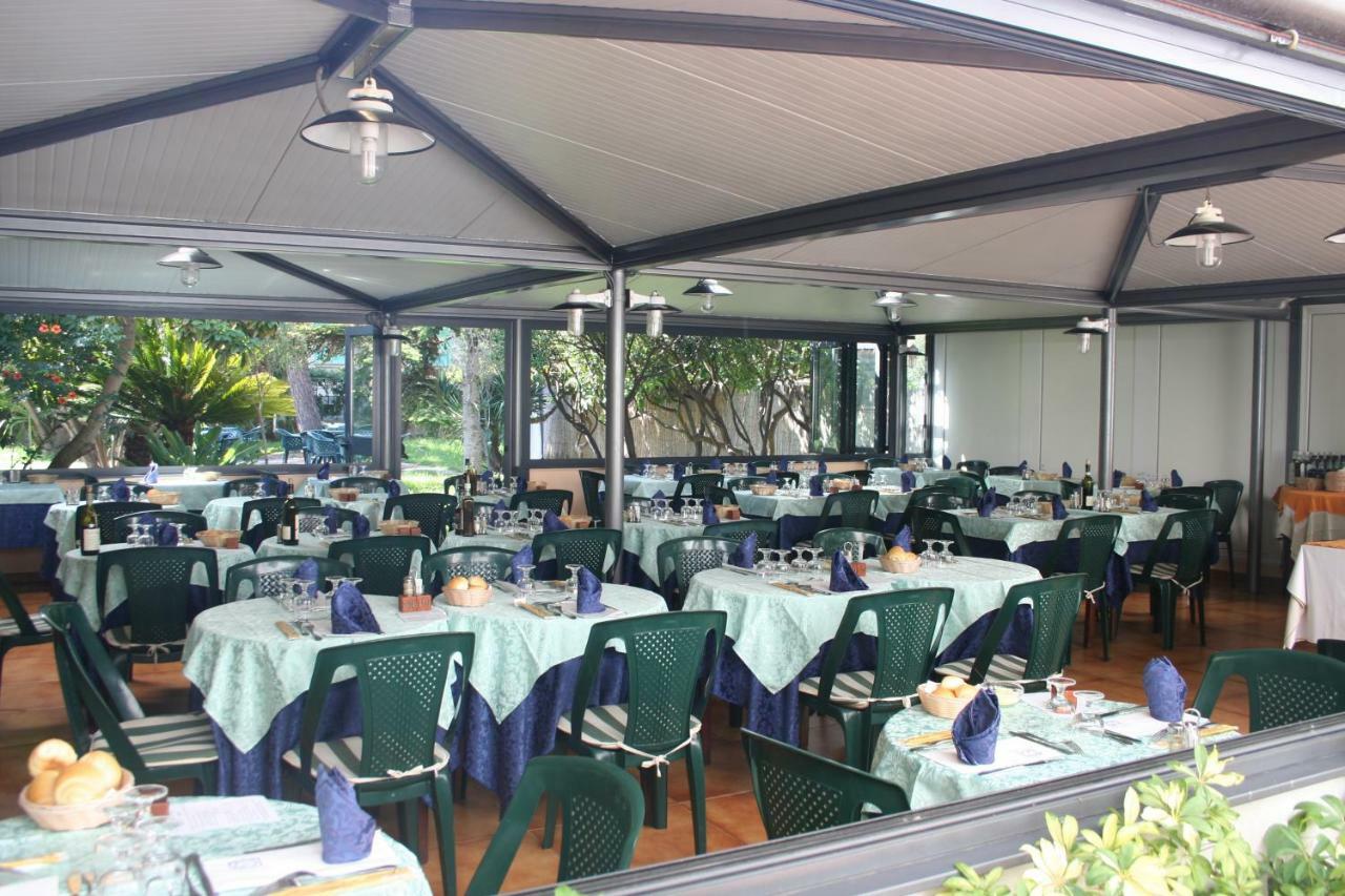 Hotel Rosalia Bordighera Esterno foto