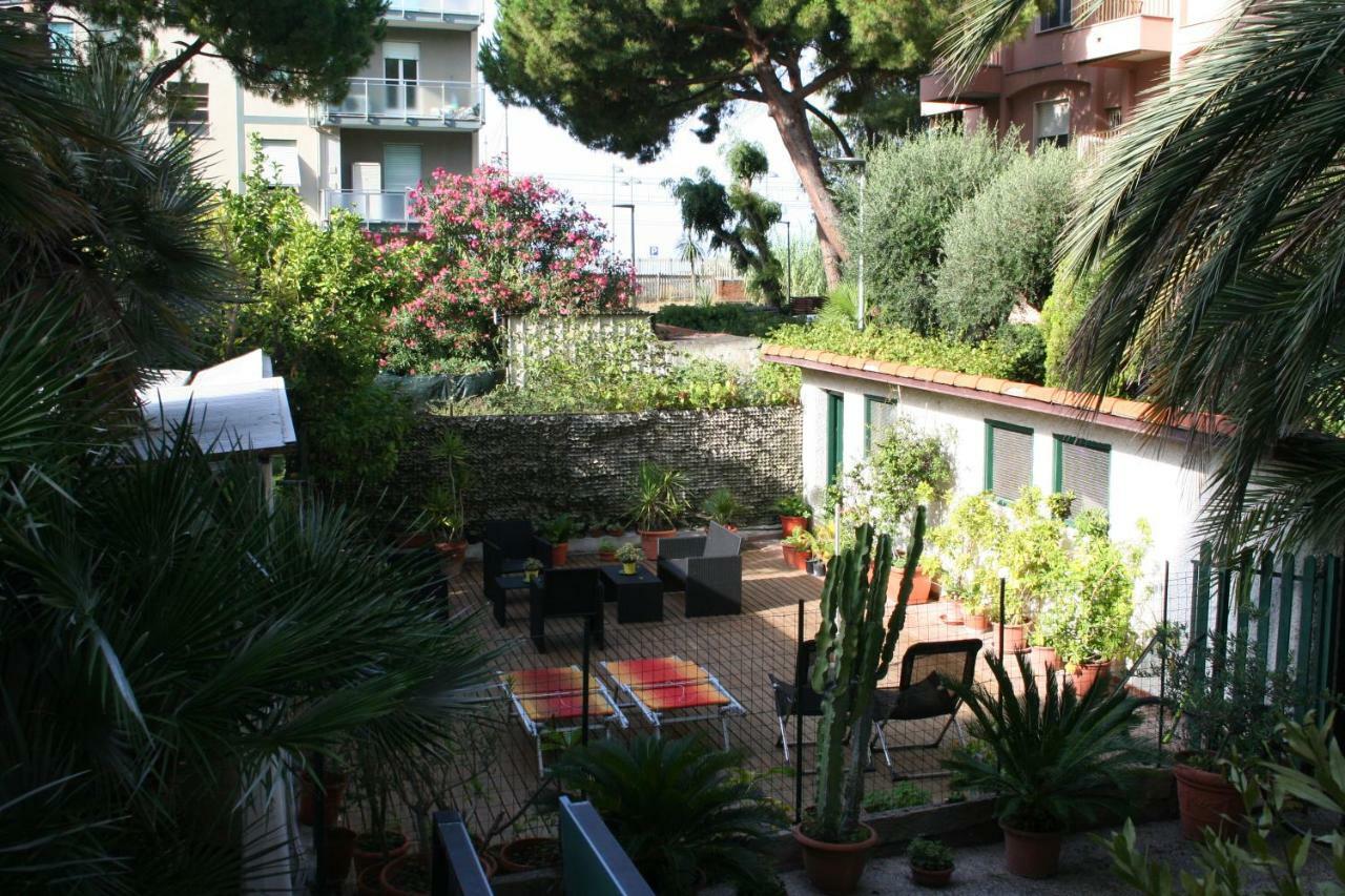 Hotel Rosalia Bordighera Esterno foto