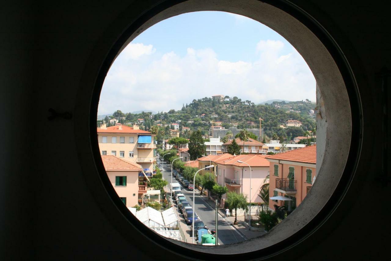 Hotel Rosalia Bordighera Esterno foto